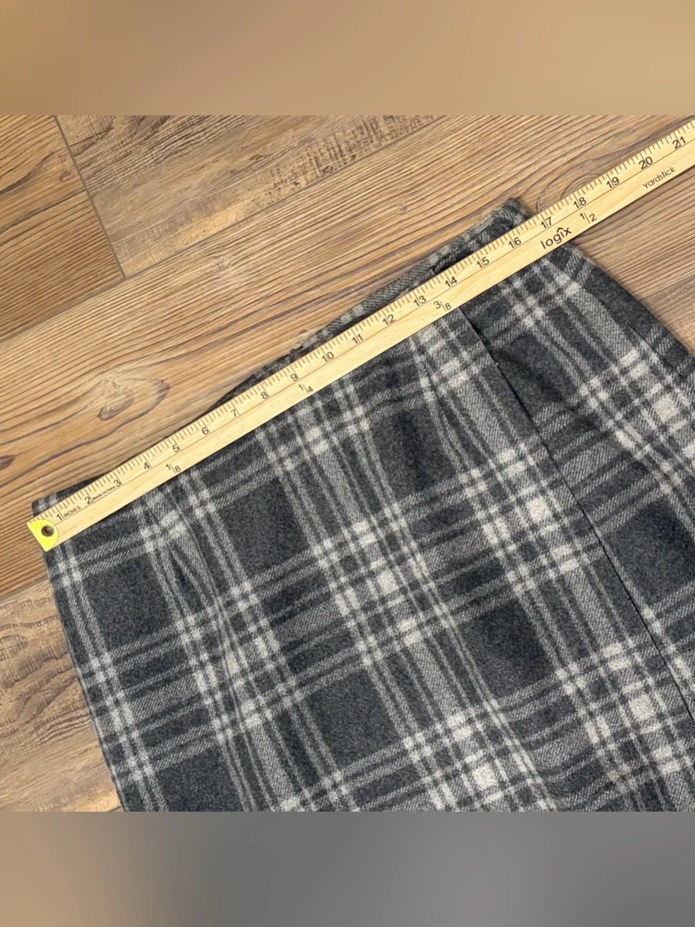 Vintage wool blend tartan grey white Plaid Wrap Midi Skirt 90’s grunge preppy